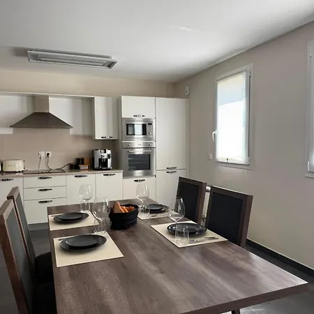 Apartament 3 Avec Terrasse Sur
