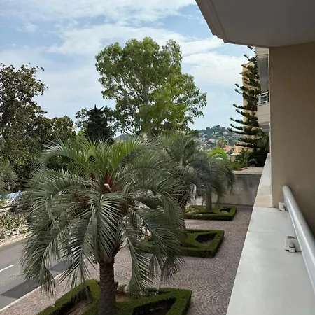 3 Avec Terrasse Sur * Beaulieu-sur-Mer